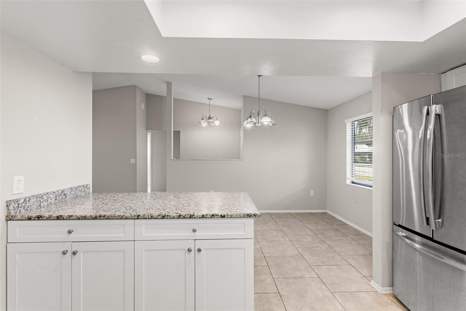 2475 WOOD OAK DR — photo 16