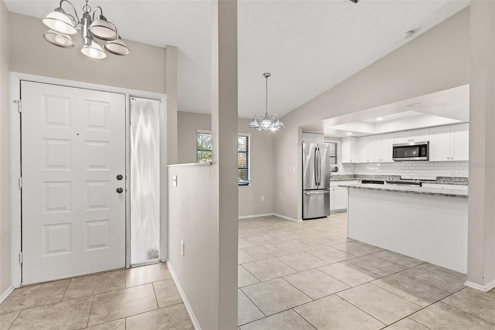 2475 WOOD OAK DR — photo 7