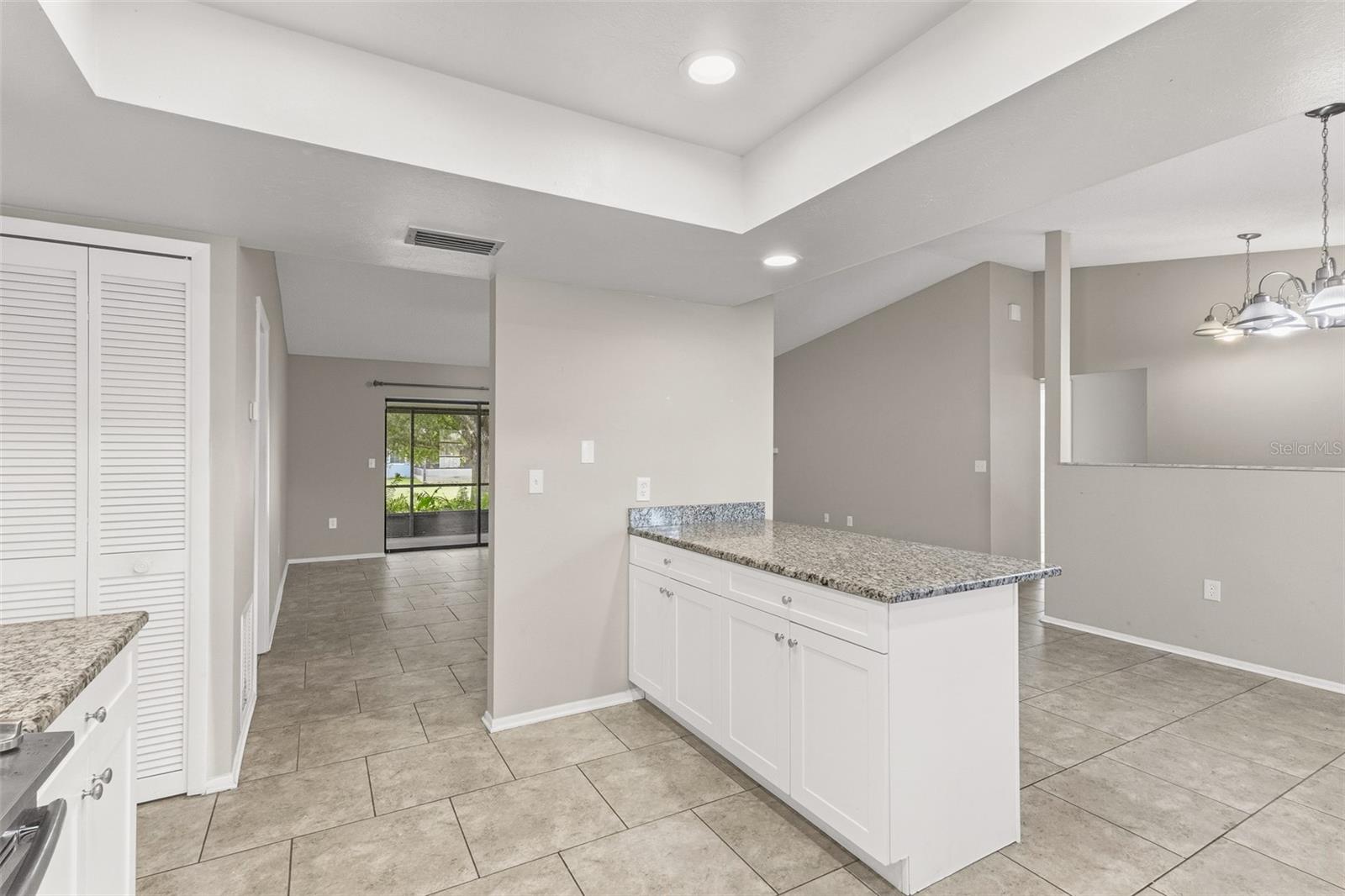 2475 WOOD OAK DR — photo 17