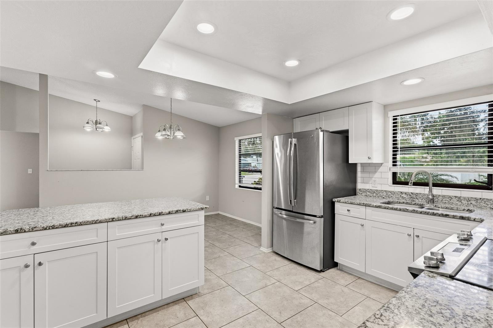 2475 WOOD OAK DR — photo 14