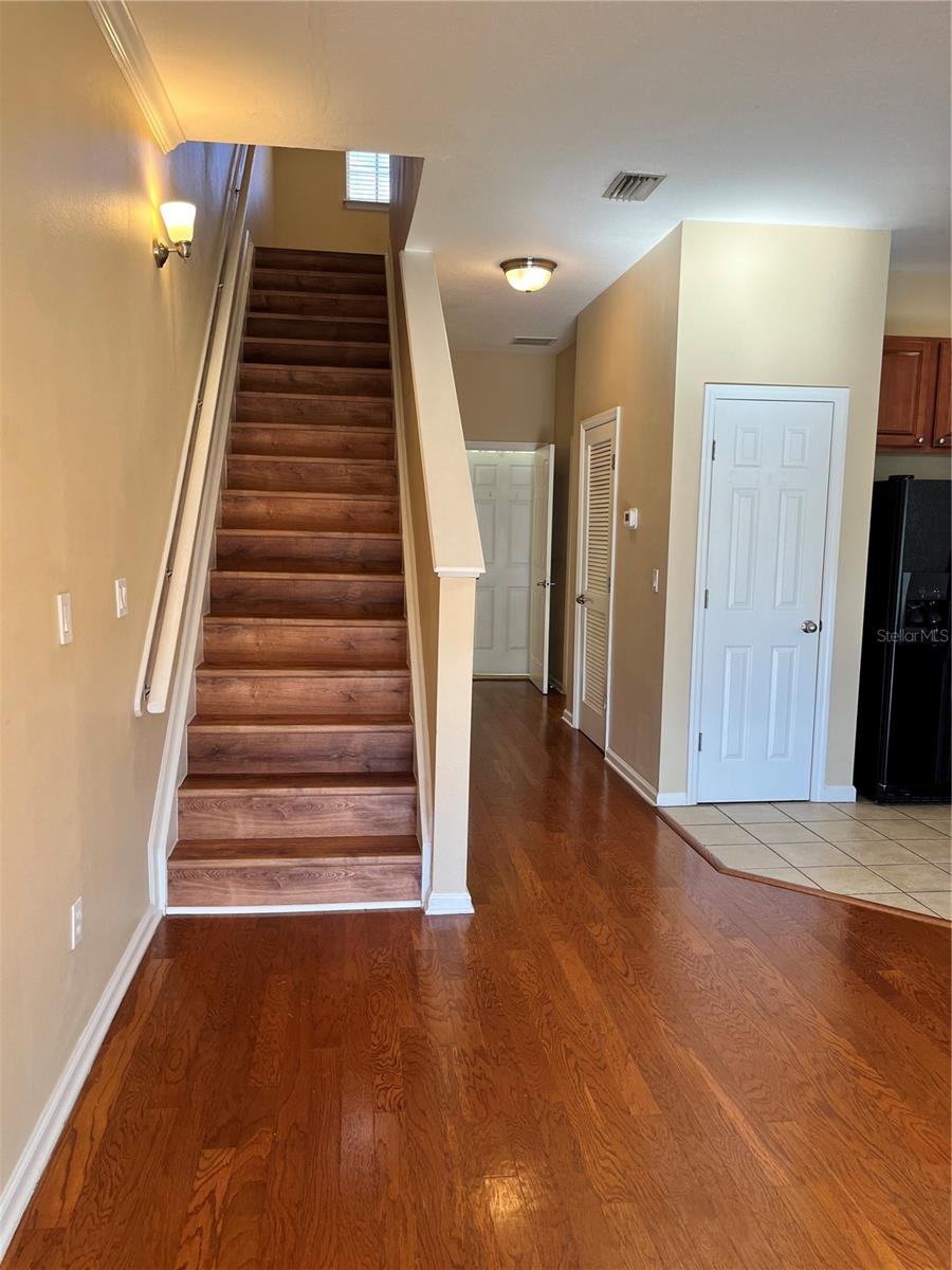 512 JASMINE WAY — photo 14