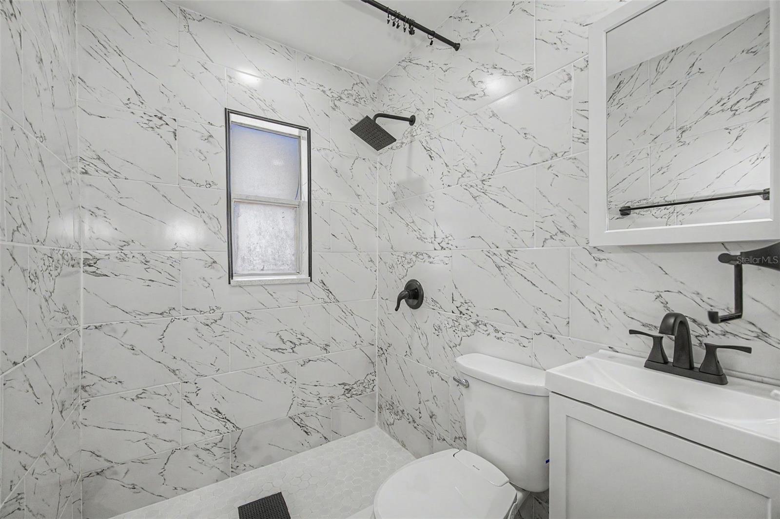 1001 QUEEN ST S — photo 12