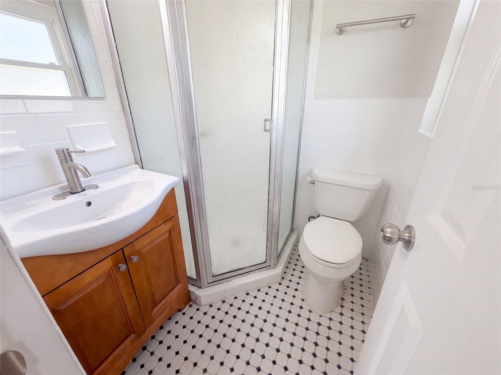 3010 HATTON ST — photo 13