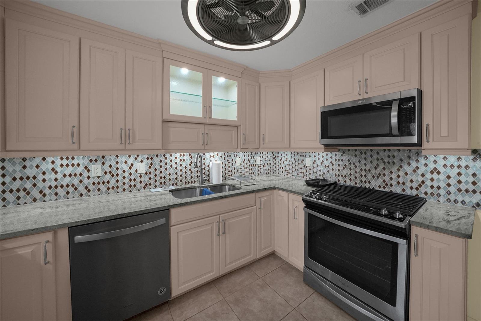 4999 SPRINGWOOD CT — photo 16