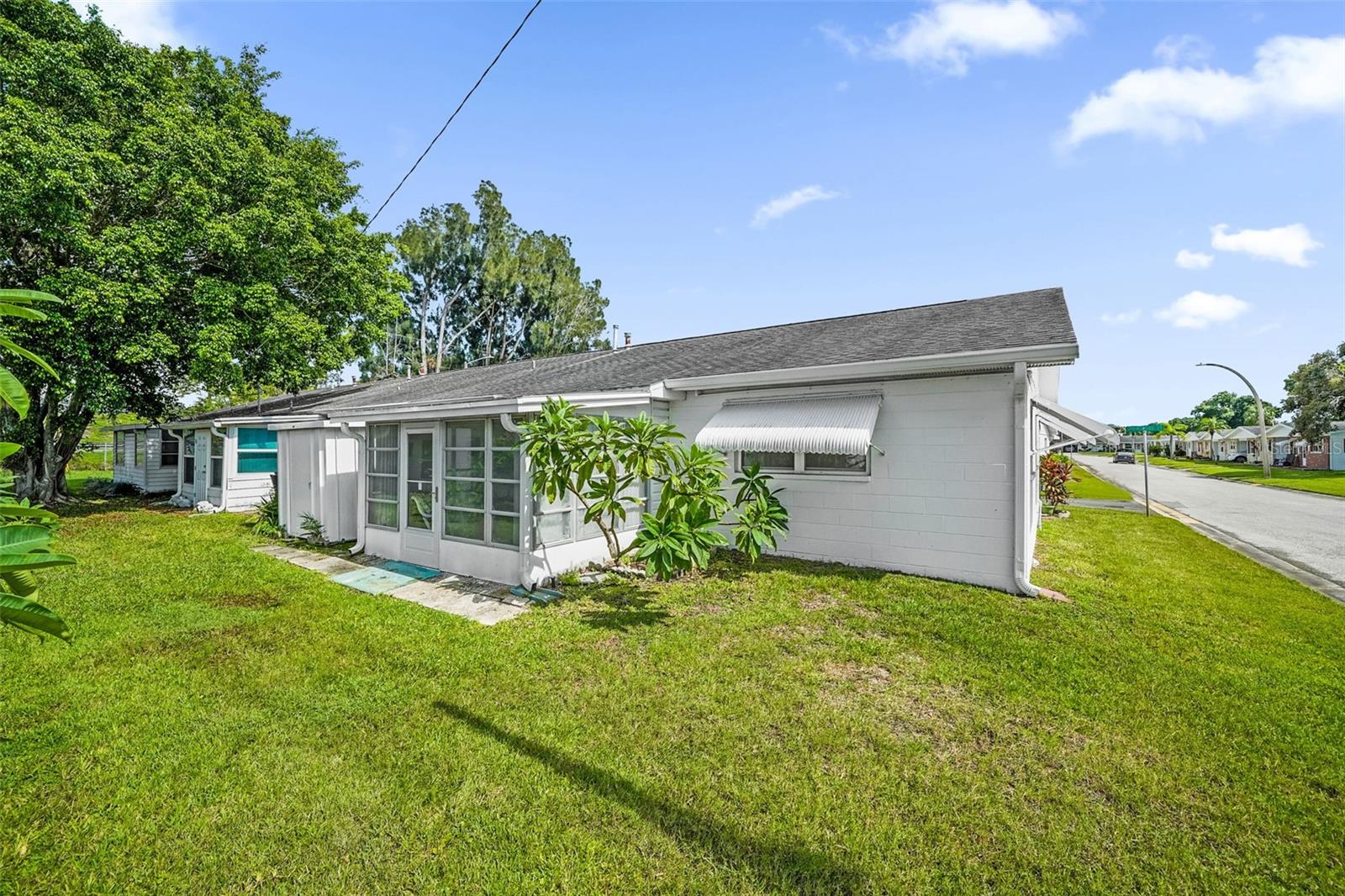 4999 SPRINGWOOD CT — photo 23