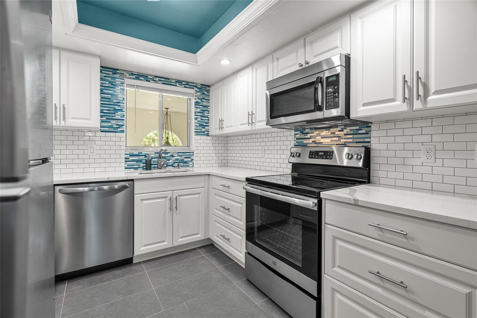 1647 SOUTHWOOD ST #1647 — photo 7