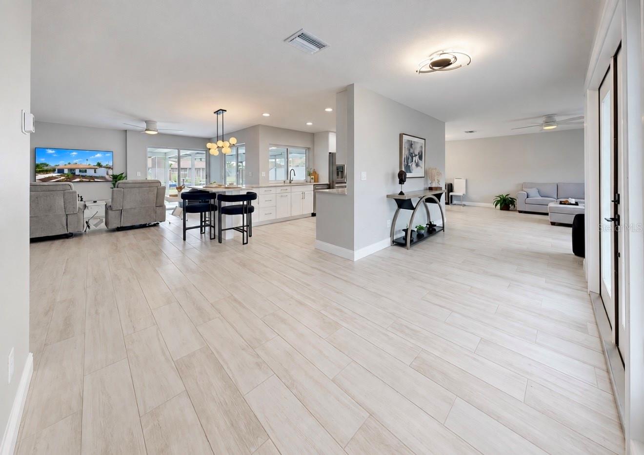 6315 WISTERIA LN — photo 11