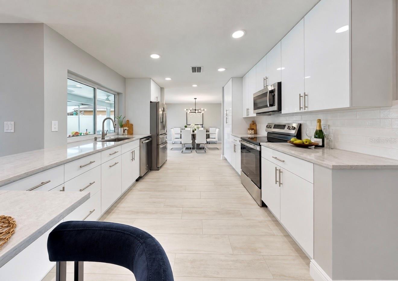 6315 WISTERIA LN — photo 19