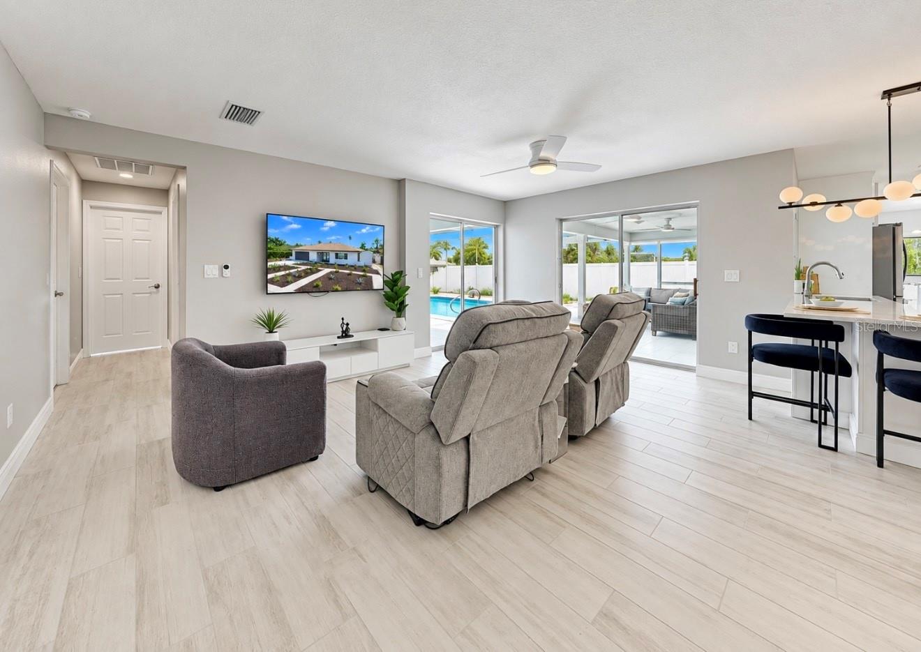 6315 WISTERIA LN — photo 28