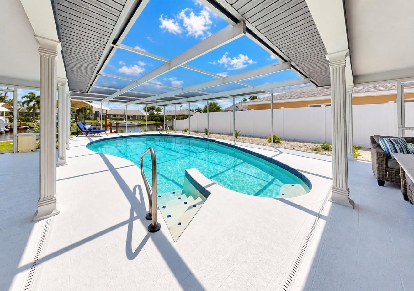 6315 WISTERIA LN — photo 52