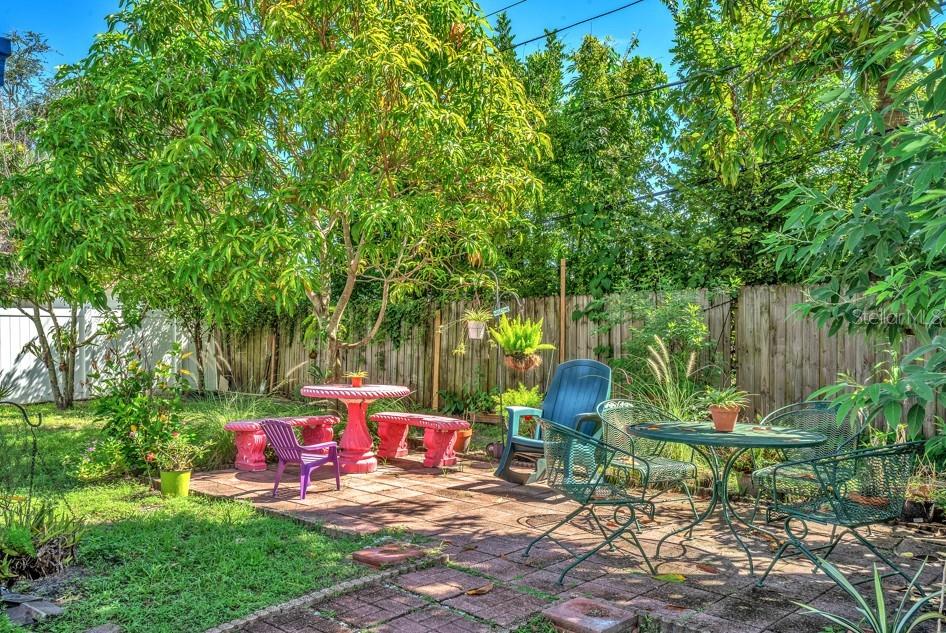 6011 ROSEWOOD DR — photo 19