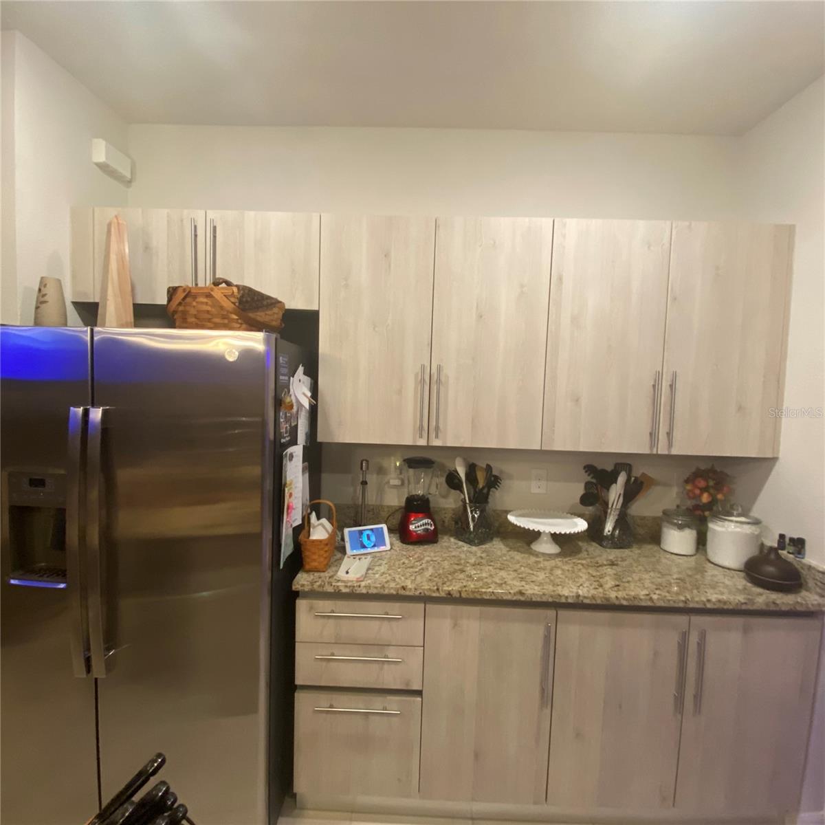 2267 MINERVA RD — photo 9