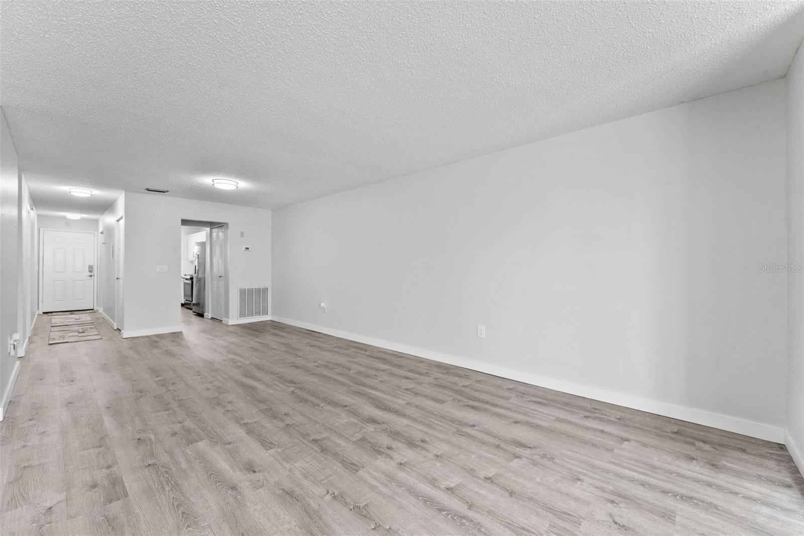 5623 80TH ST N #203 — photo 10