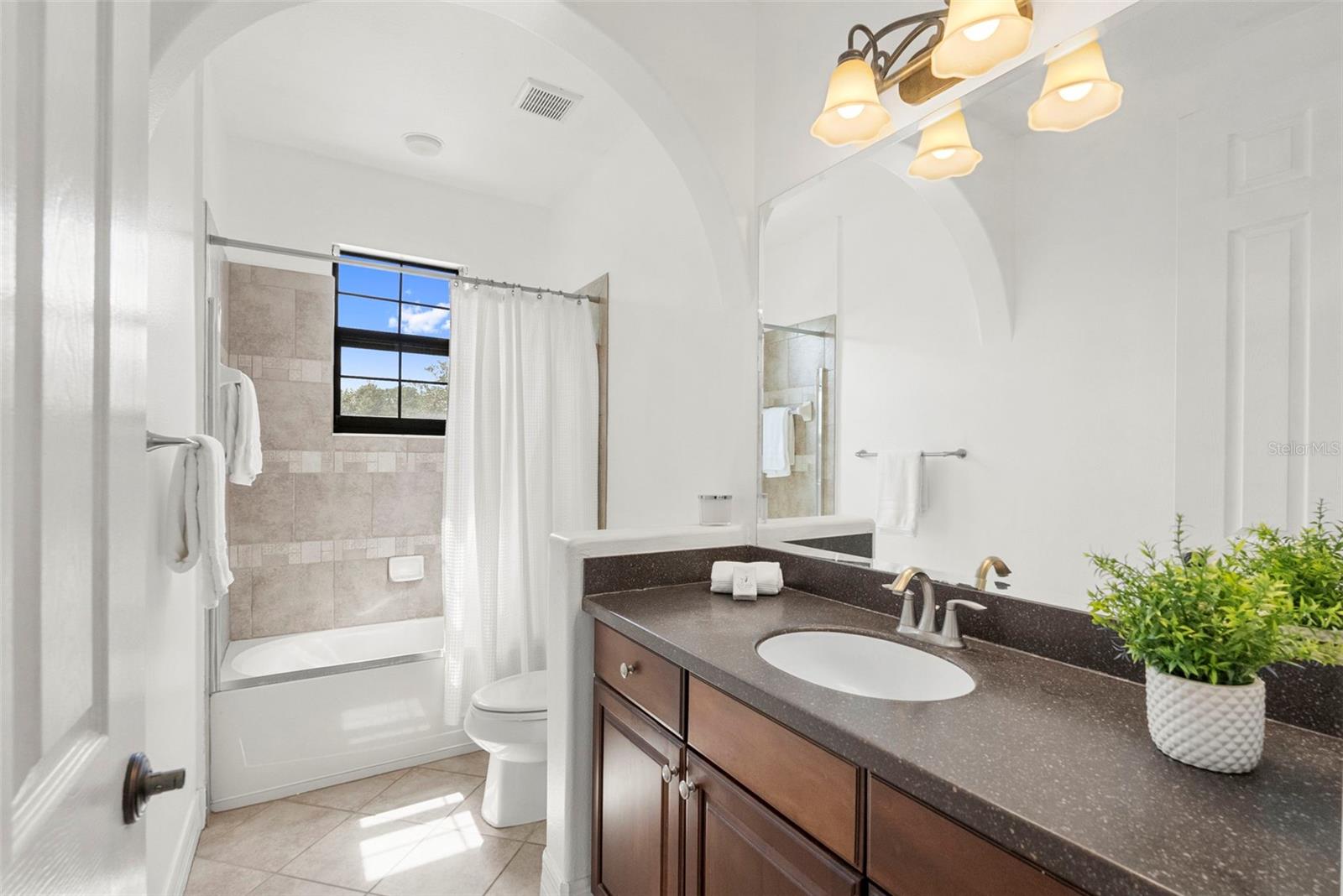 8264 DUNHAM STATION DR — photo 31