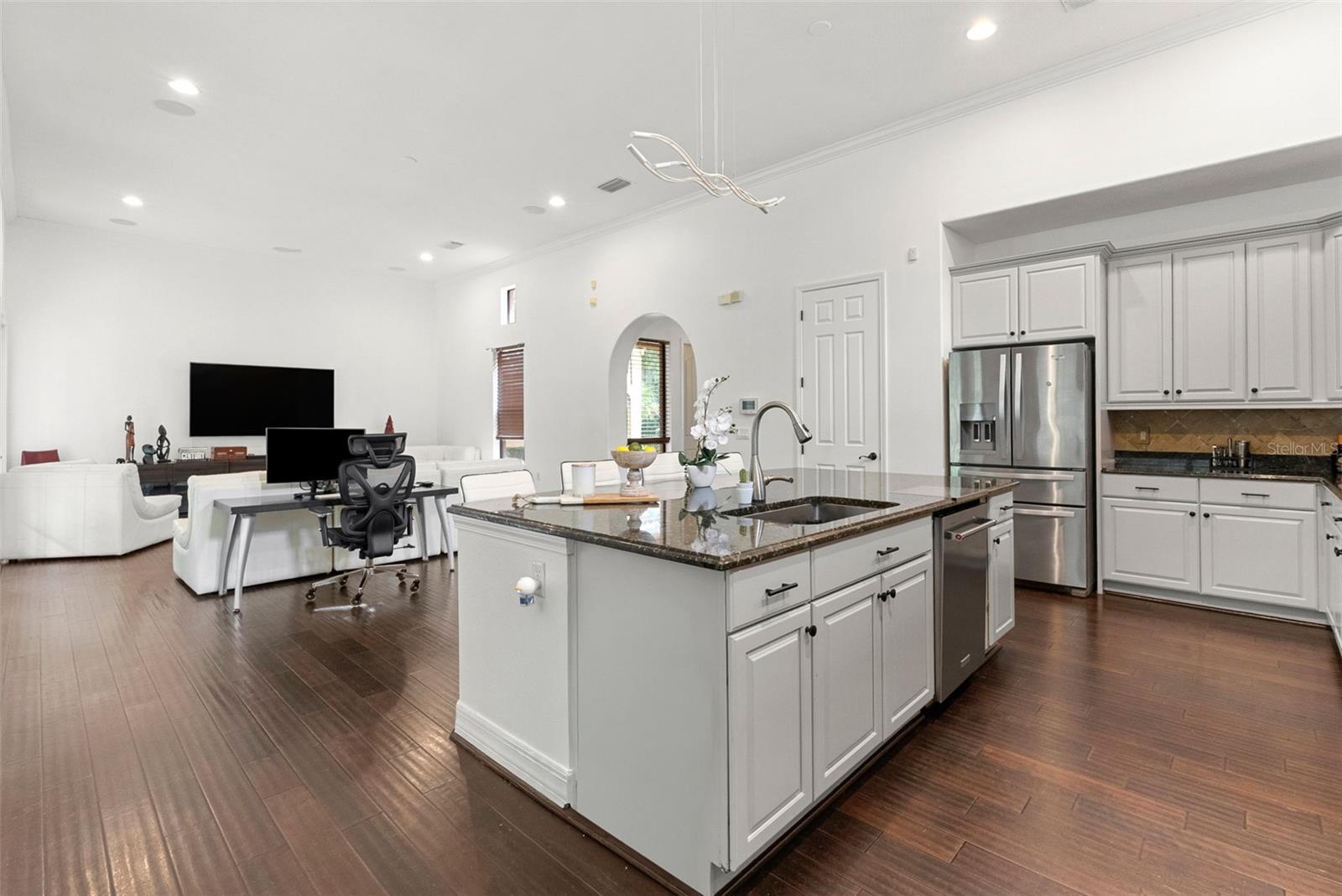8264 DUNHAM STATION DR — photo 8
