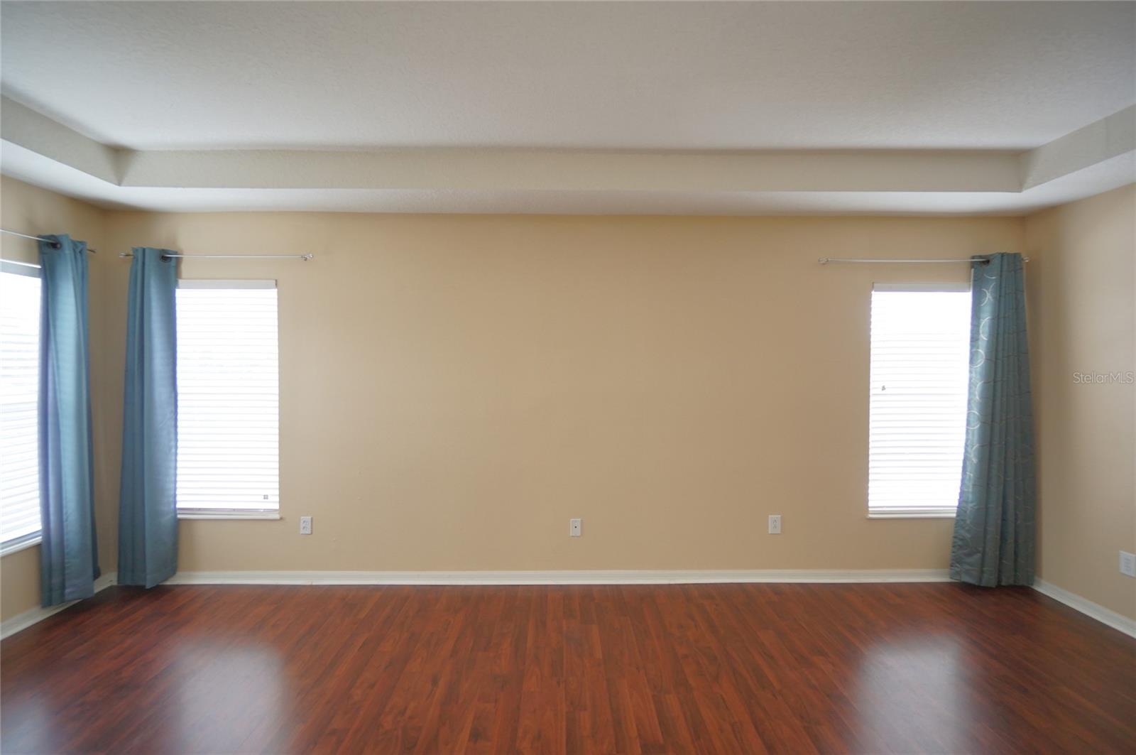 8718 SANDY PLAINS DR — photo 31
