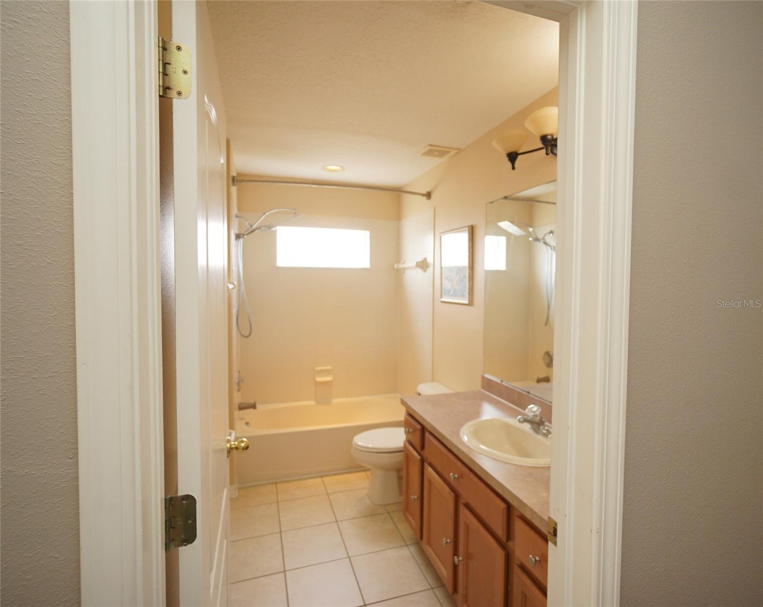 8718 SANDY PLAINS DR — photo 27