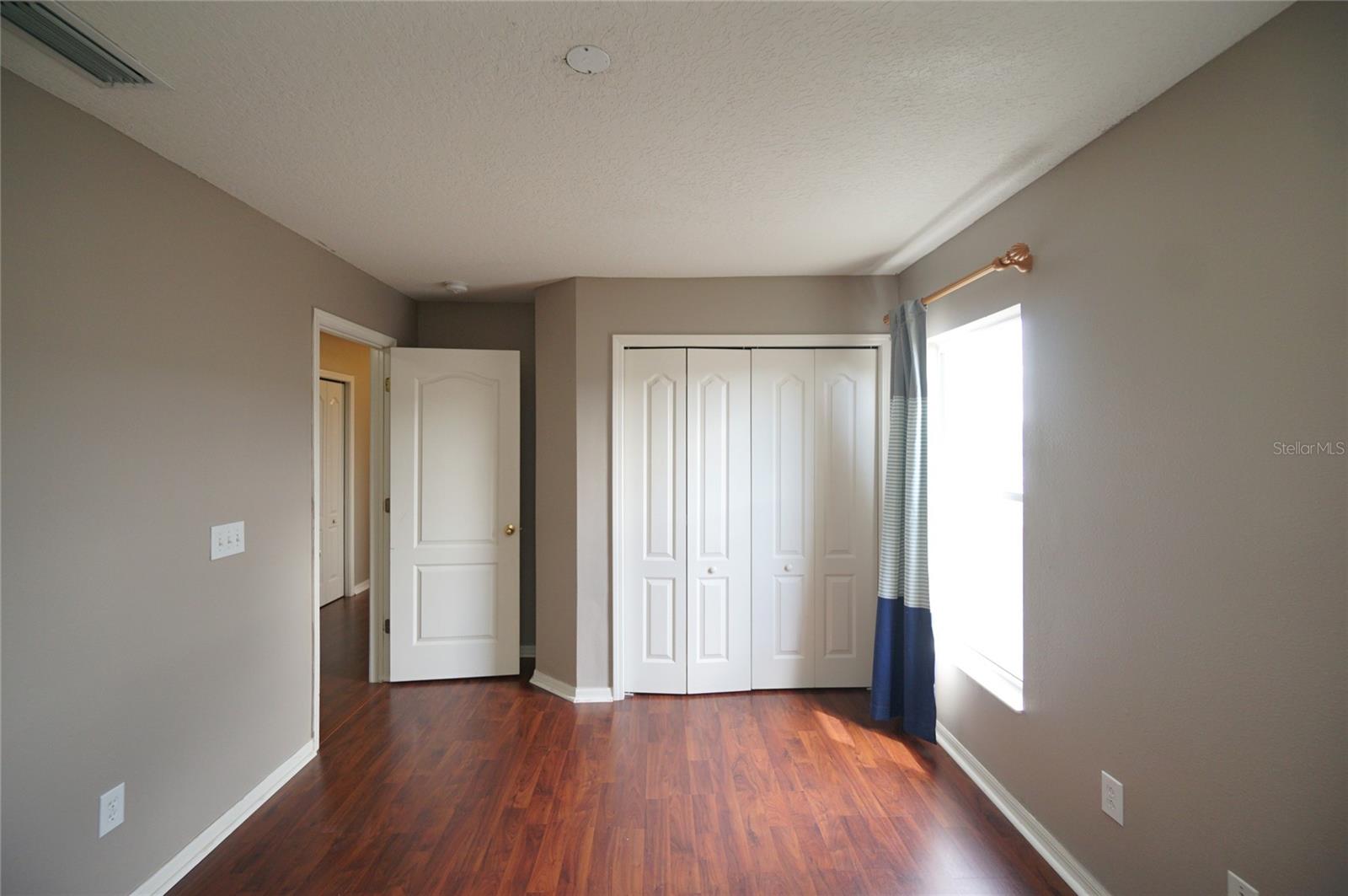 8718 SANDY PLAINS DR — photo 25