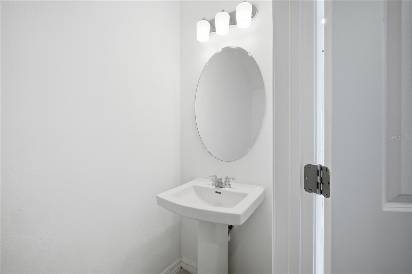 2365 PARAVANE WAY — photo 10