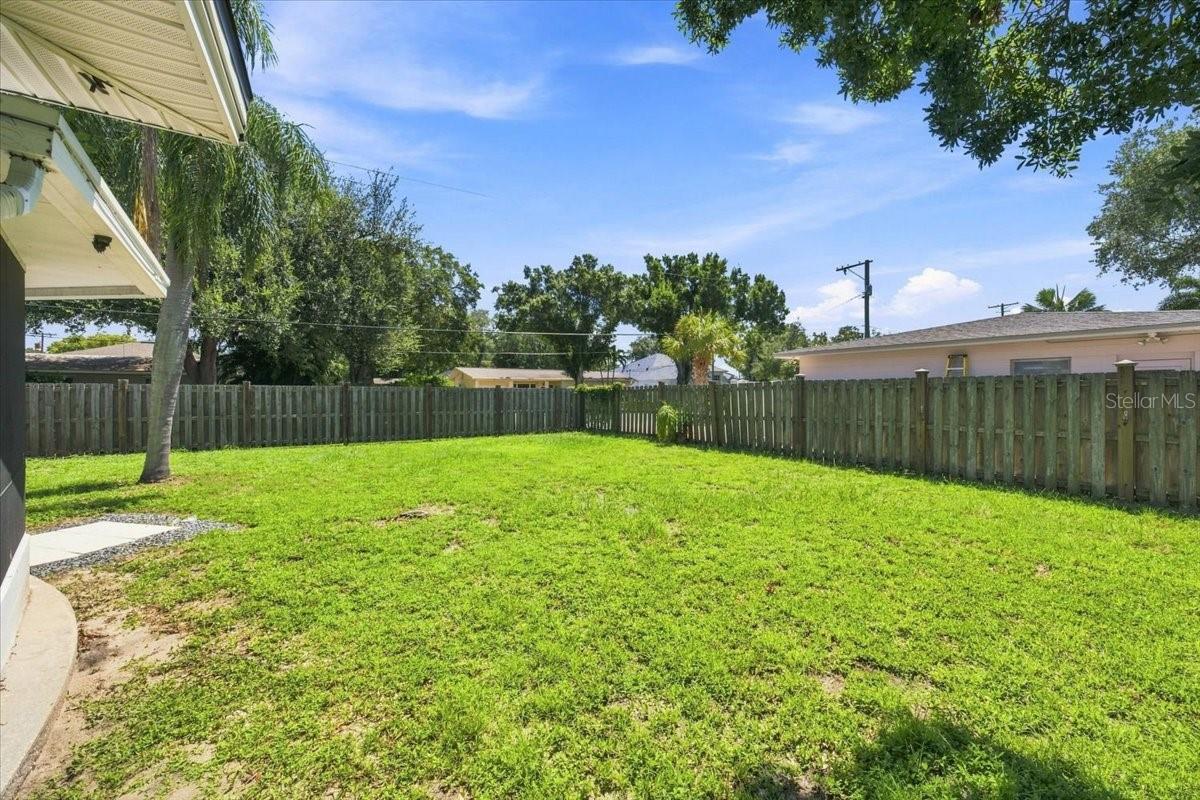 3002 W MARLIN AVE — photo 26