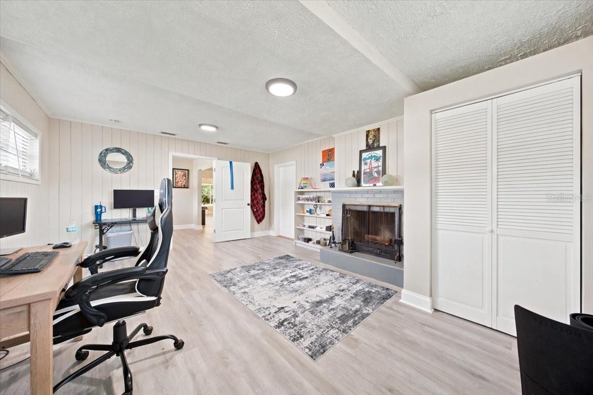 3002 W MARLIN AVE — photo 16