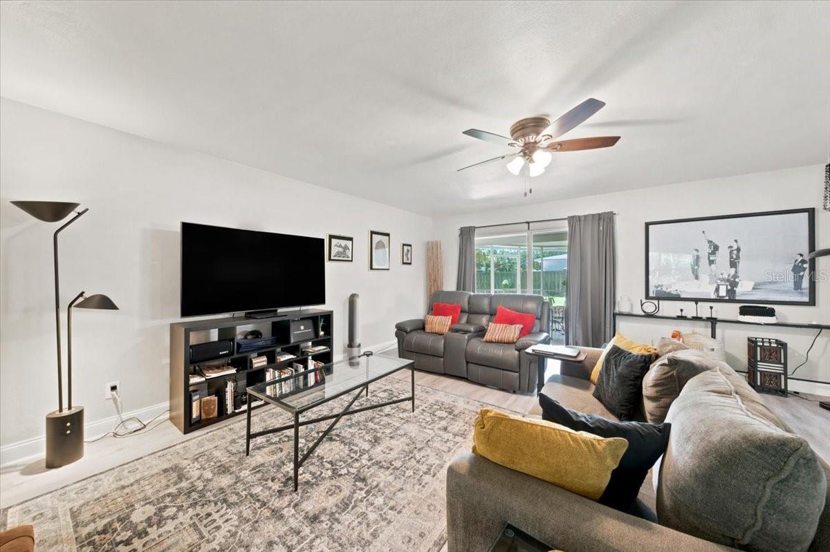 3002 W MARLIN AVE — photo 31
