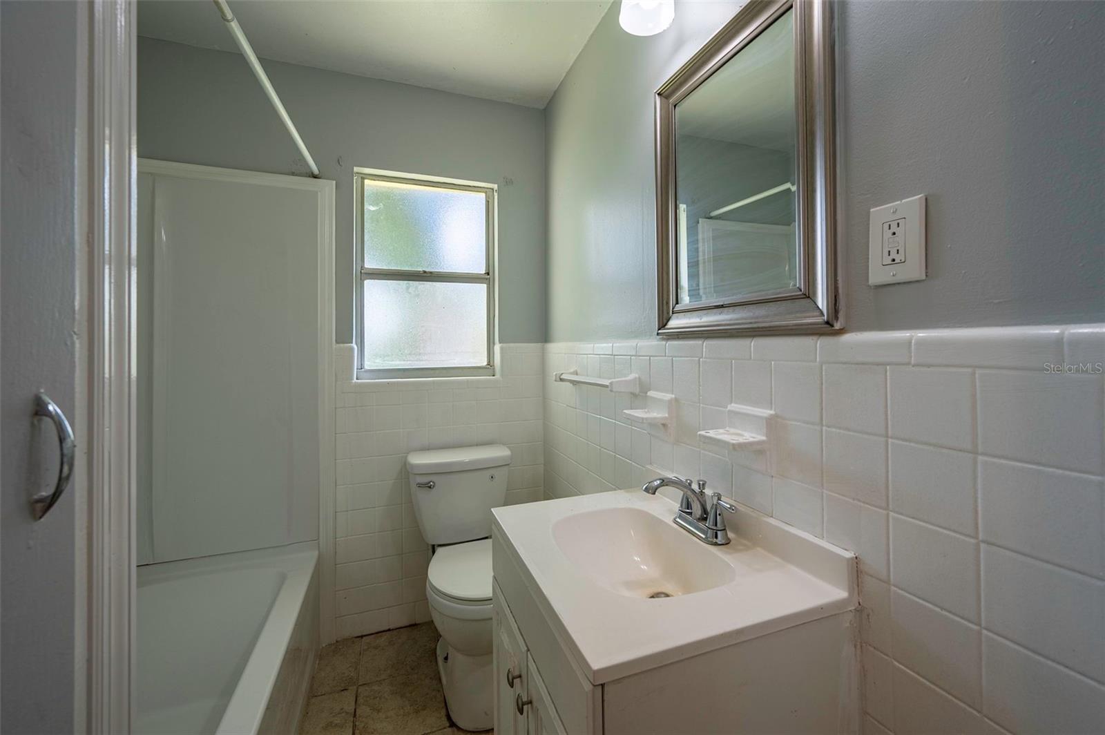 5136 STUDIO DR — photo 20