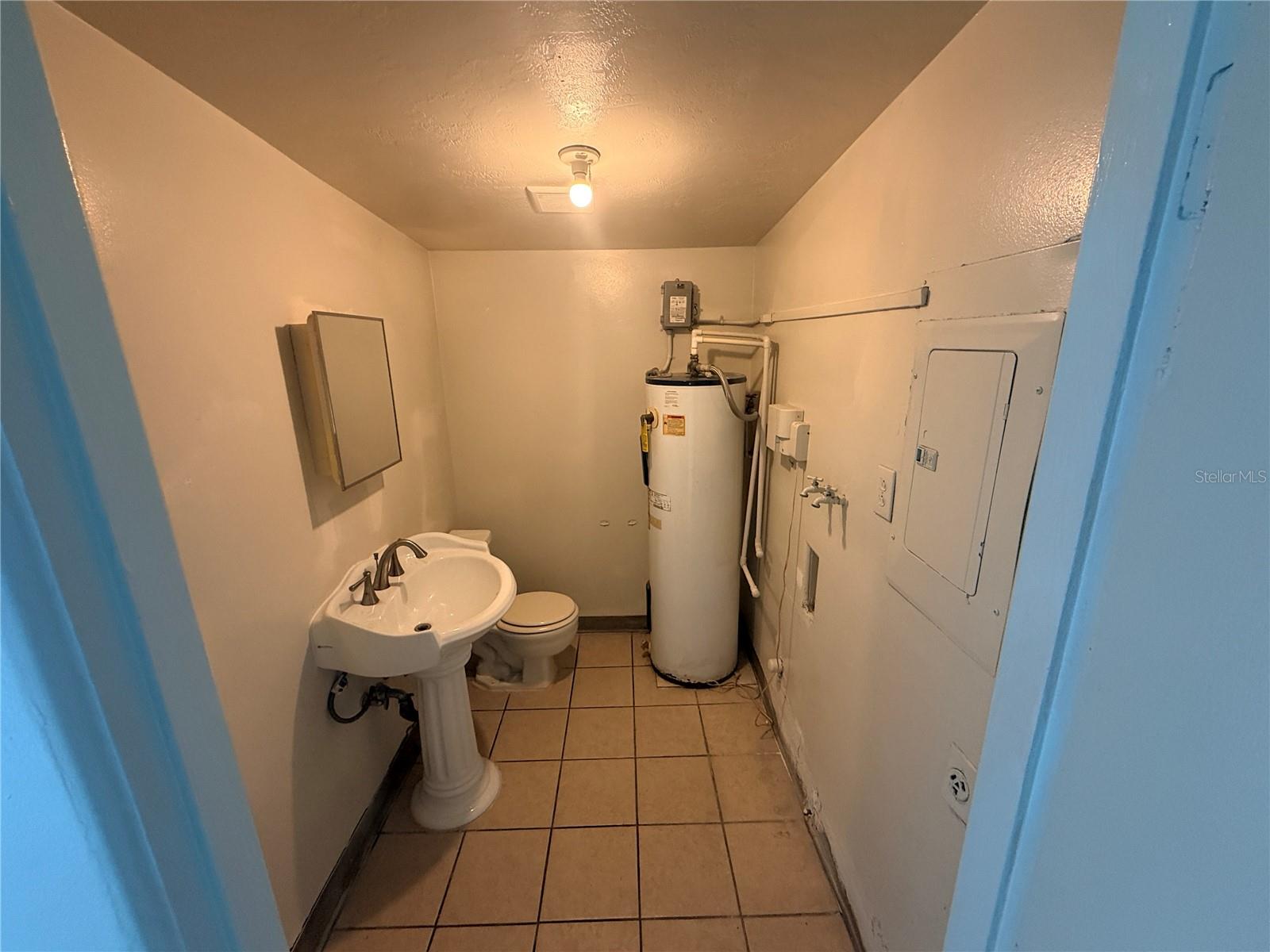 5227 TANGERINE DR — photo 10
