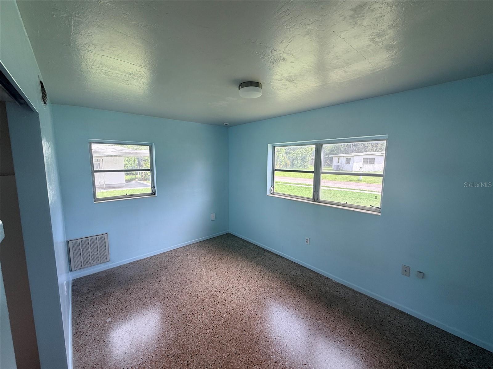5227 TANGERINE DR — photo 13