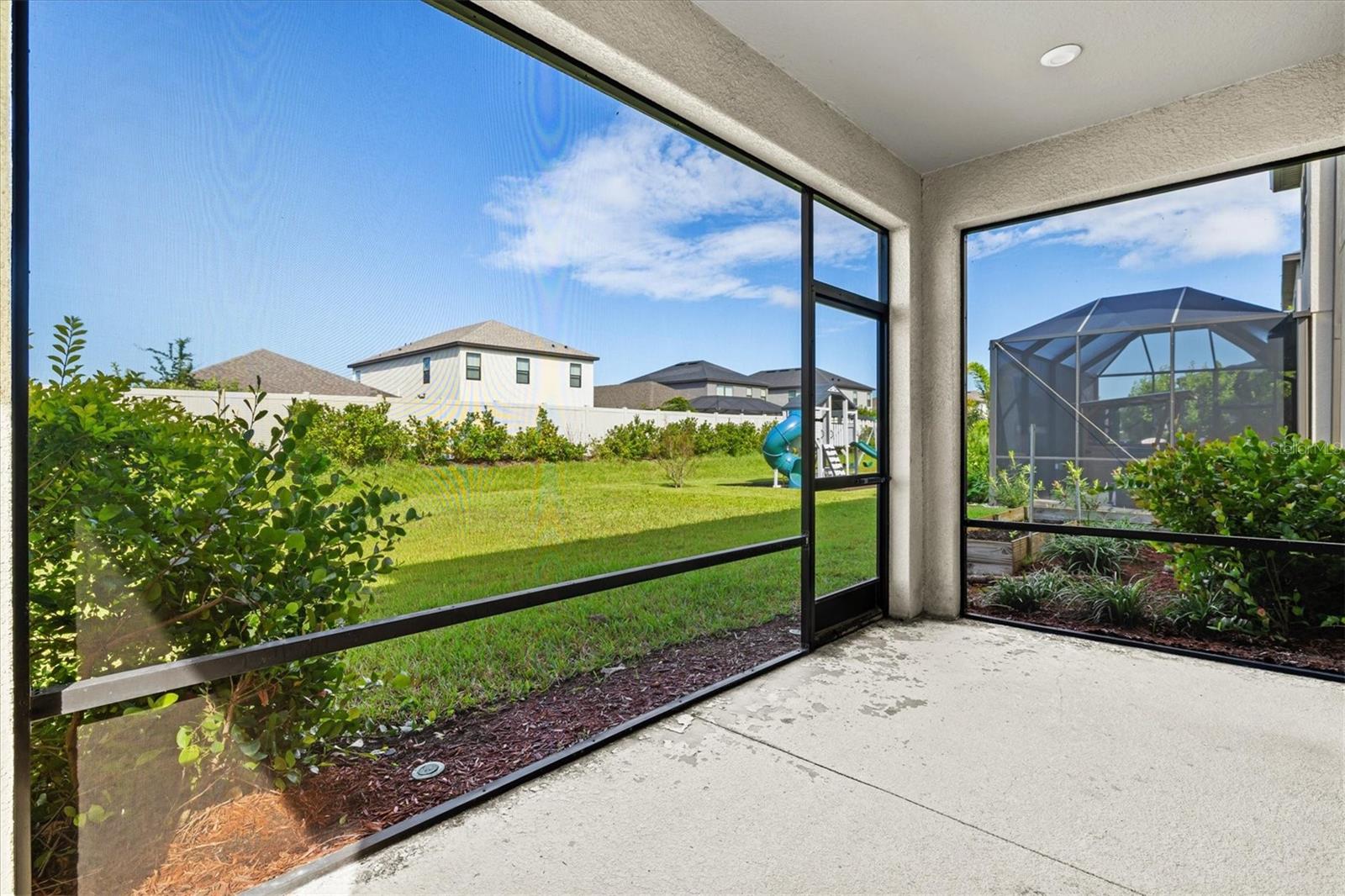15233 SHADY PALMS LN — photo 50