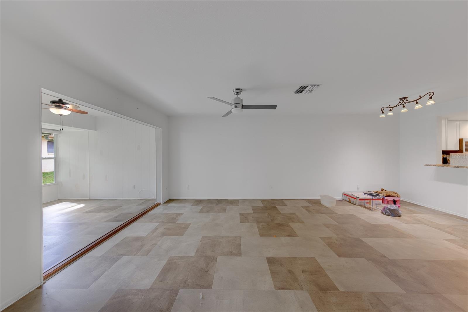 2460 NORTHSIDE DR #601 — photo 23