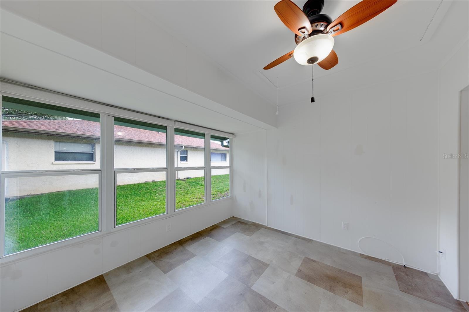 2460 NORTHSIDE DR #601 — photo 27