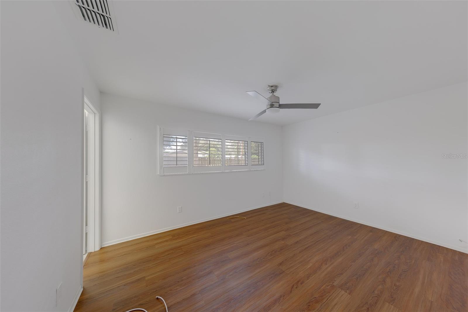 2460 NORTHSIDE DR #601 — photo 30