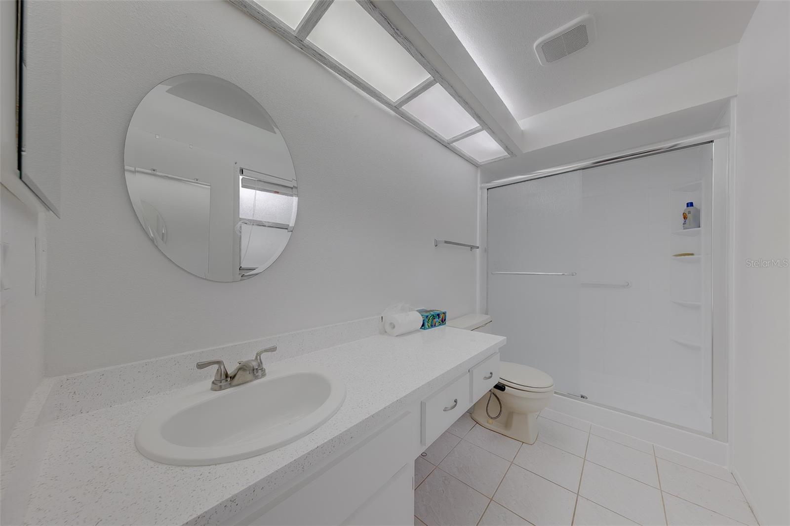 2460 NORTHSIDE DR #601 — photo 33