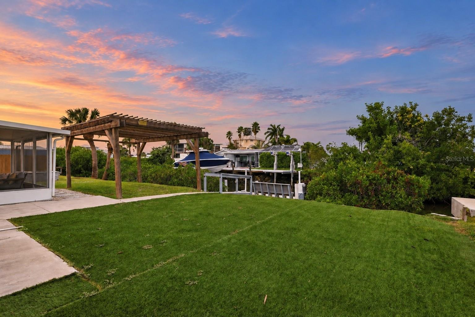 509 BUENA VISTA DR — photo 27