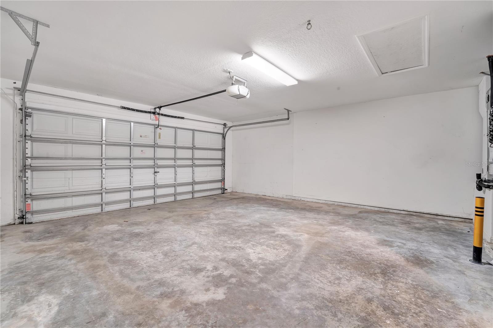 7752 BLUE SPRING DR — photo 23
