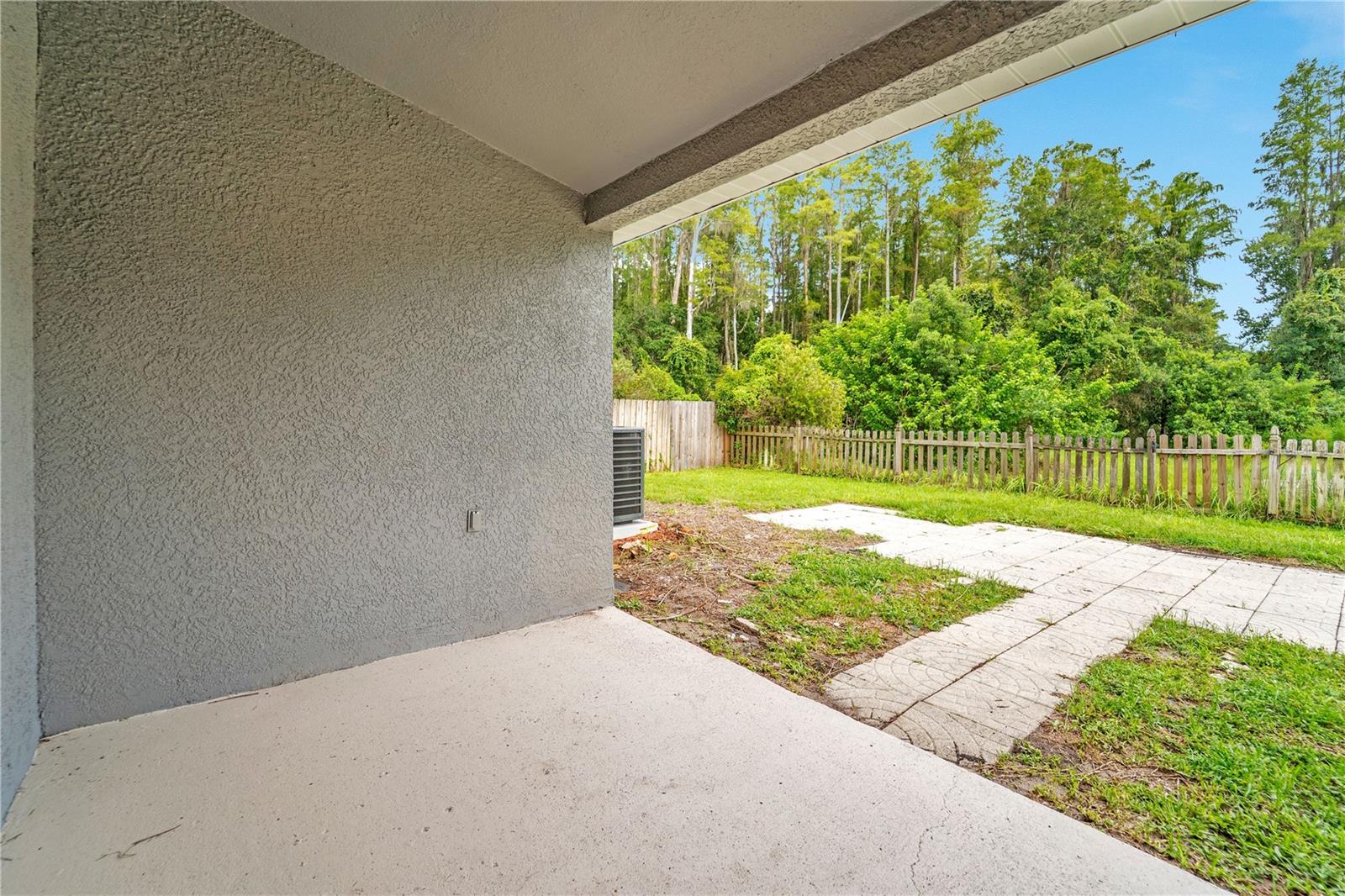 7752 BLUE SPRING DR — photo 24