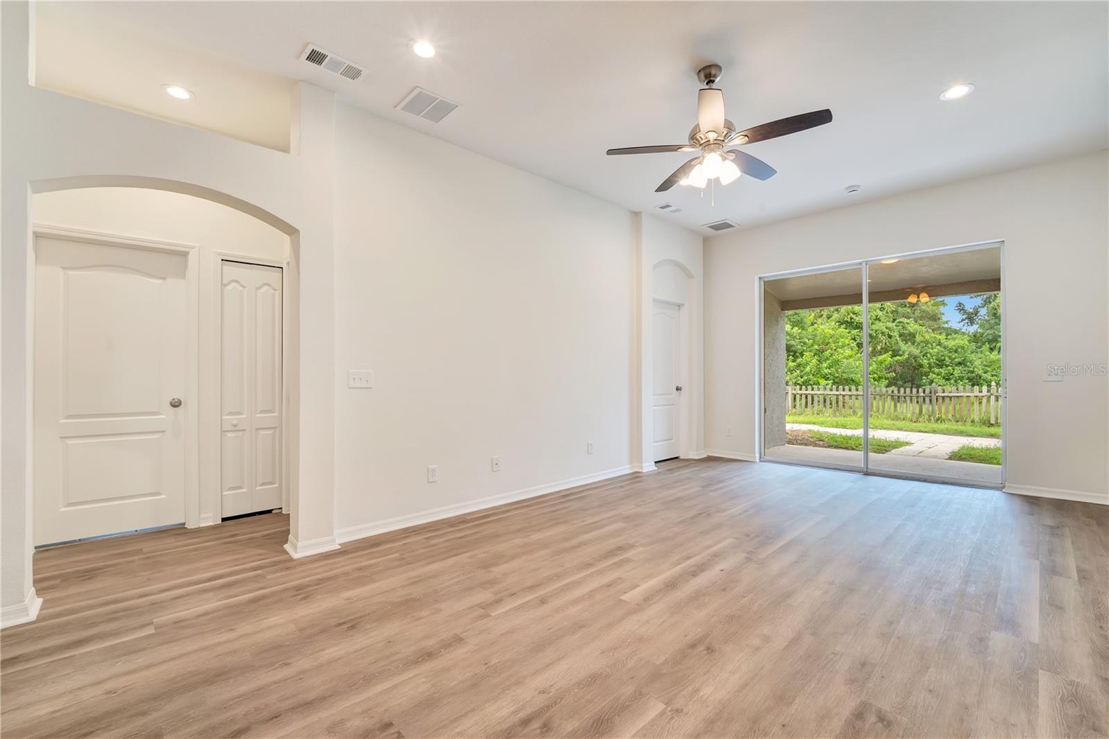 7752 BLUE SPRING DR — photo 5