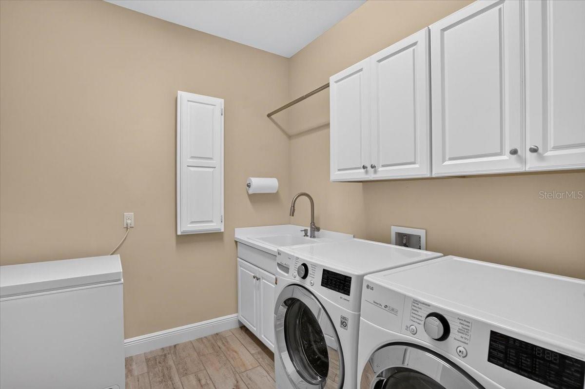 11241 MCDERMOTT CT — photo 45