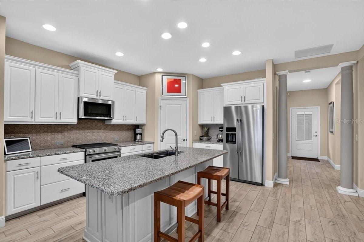 11241 MCDERMOTT CT — photo 4