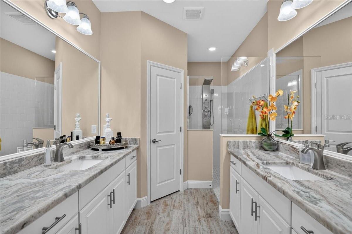 11241 MCDERMOTT CT — photo 37