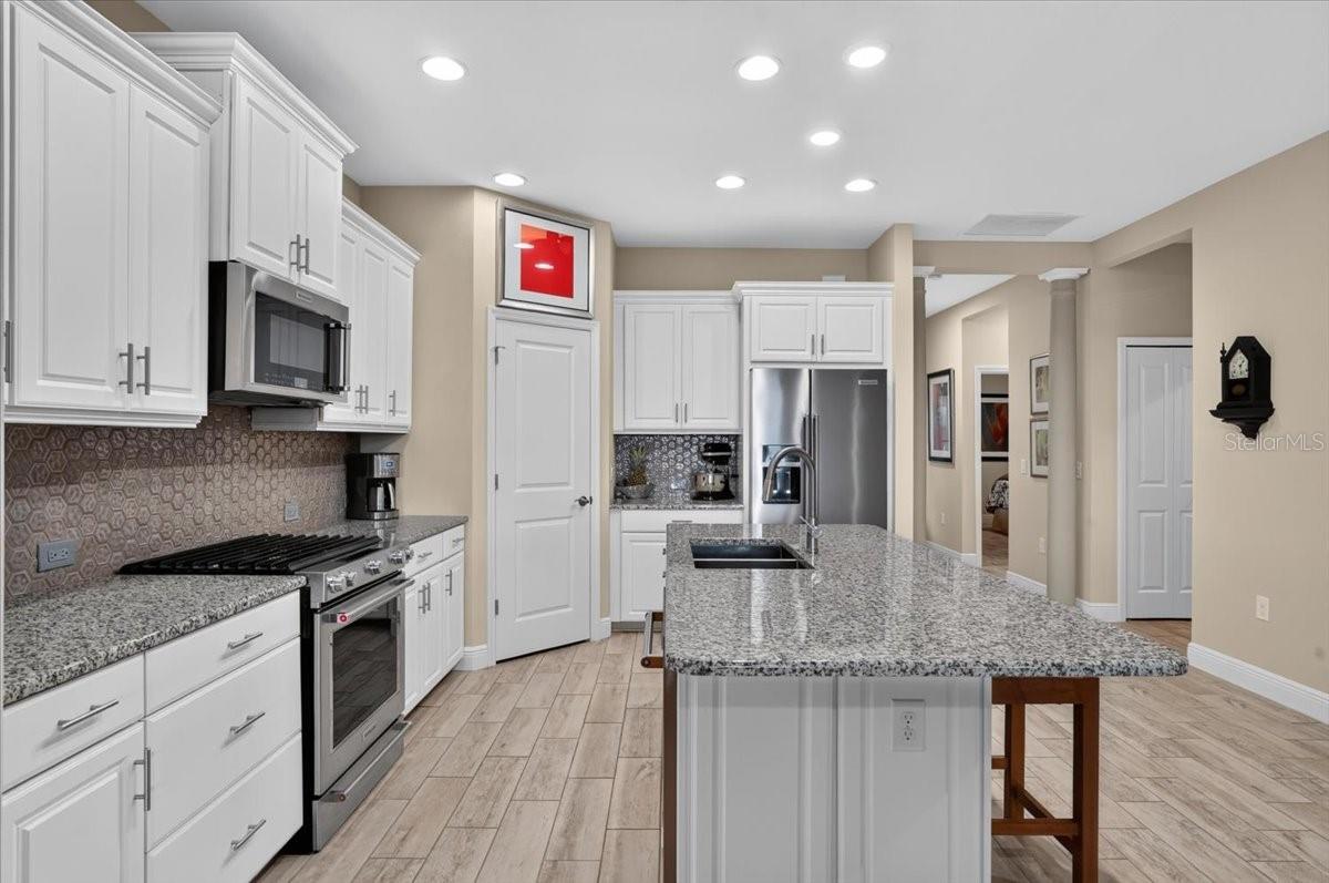 11241 MCDERMOTT CT — photo 28