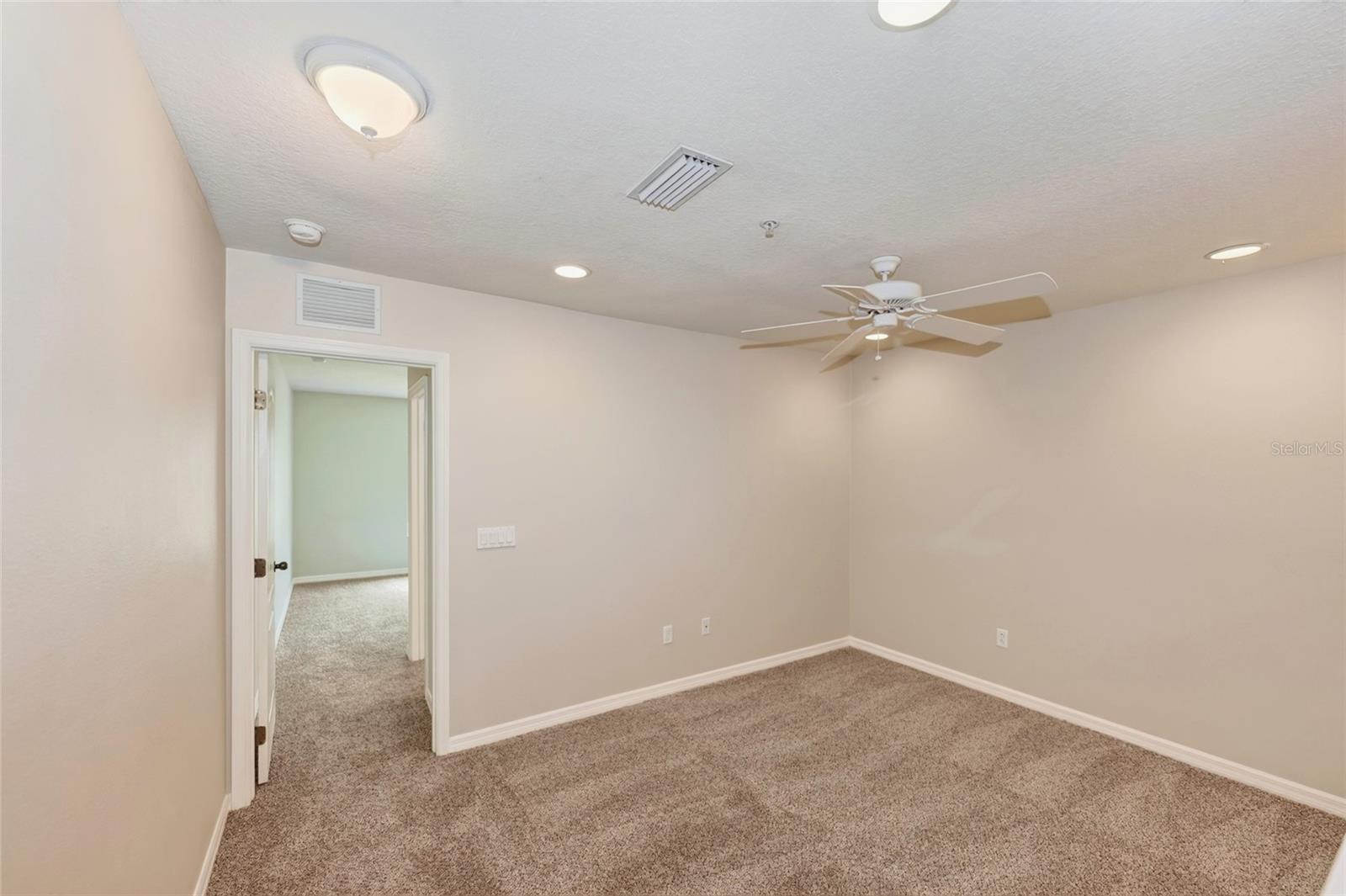 13068 TIGERS EYE DR — photo 23