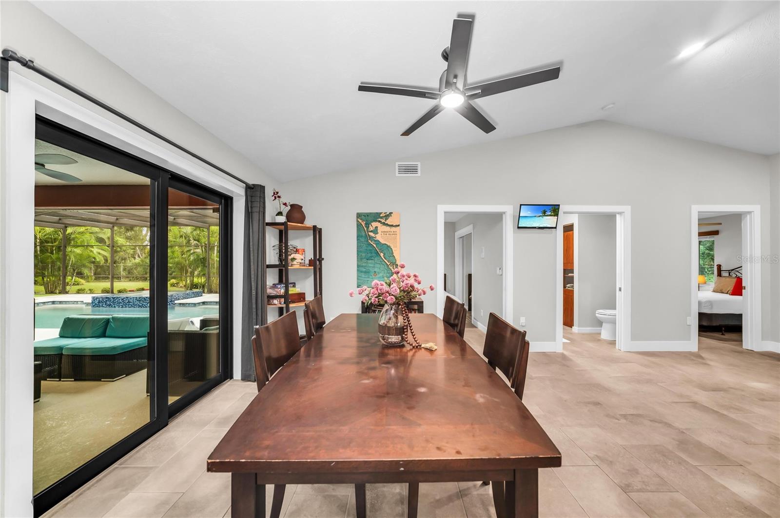 5005 10TH LN E — photo 25