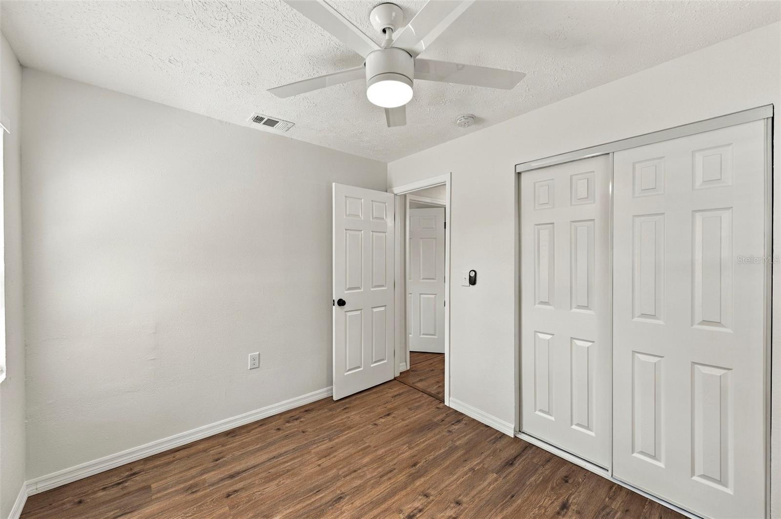 110 S FOREST ST — photo 10