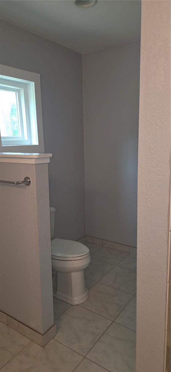 22011 DARLEY PL — photo 24