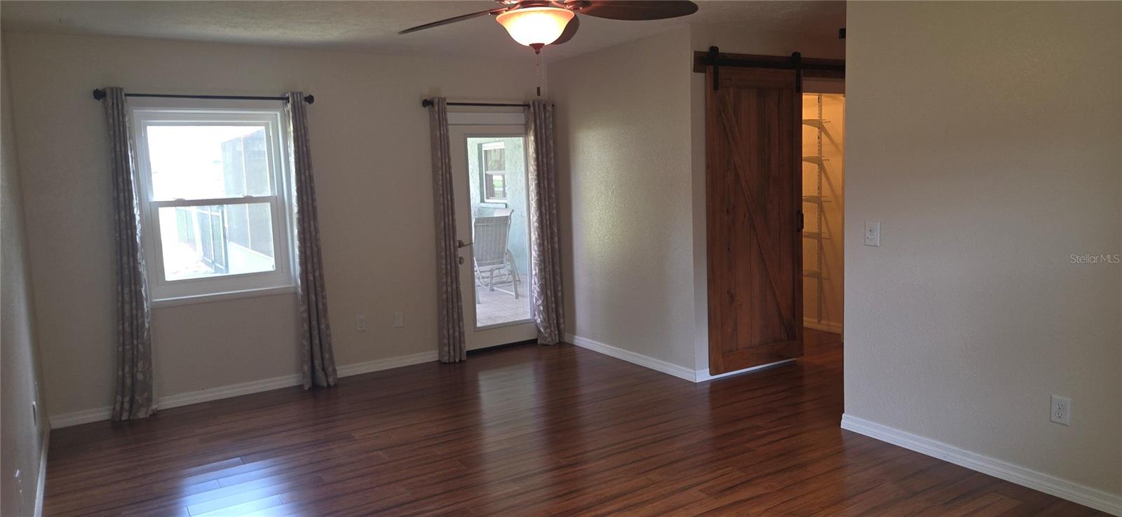 22011 DARLEY PL — photo 28