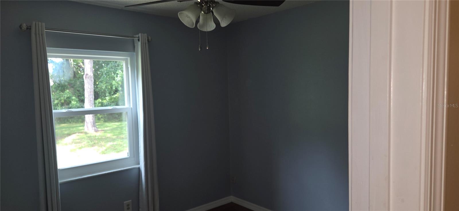 22011 DARLEY PL — photo 32