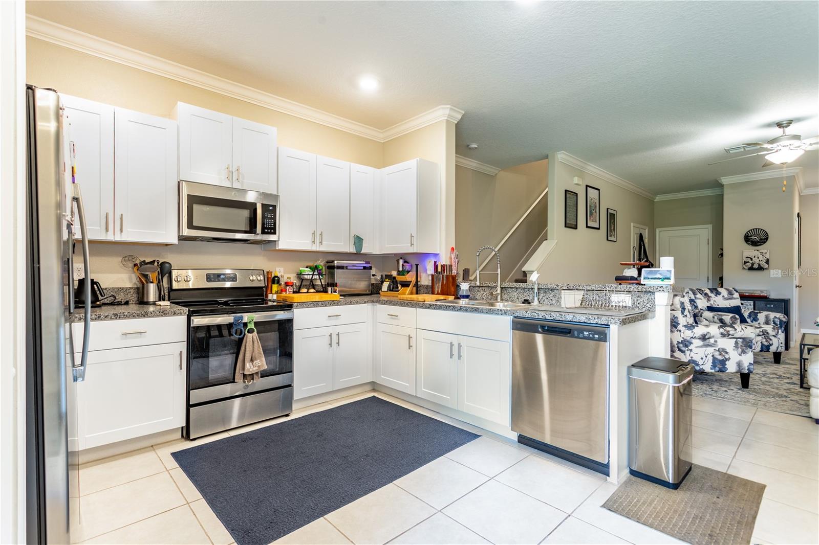 23265 WILLOW GLEN WAY — photo 3