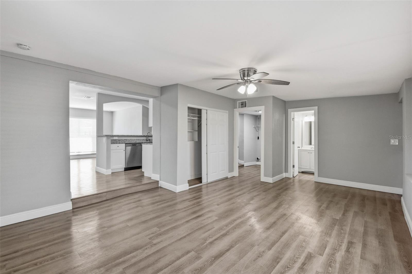 4359 NEPTUNE DR SE — photo 36